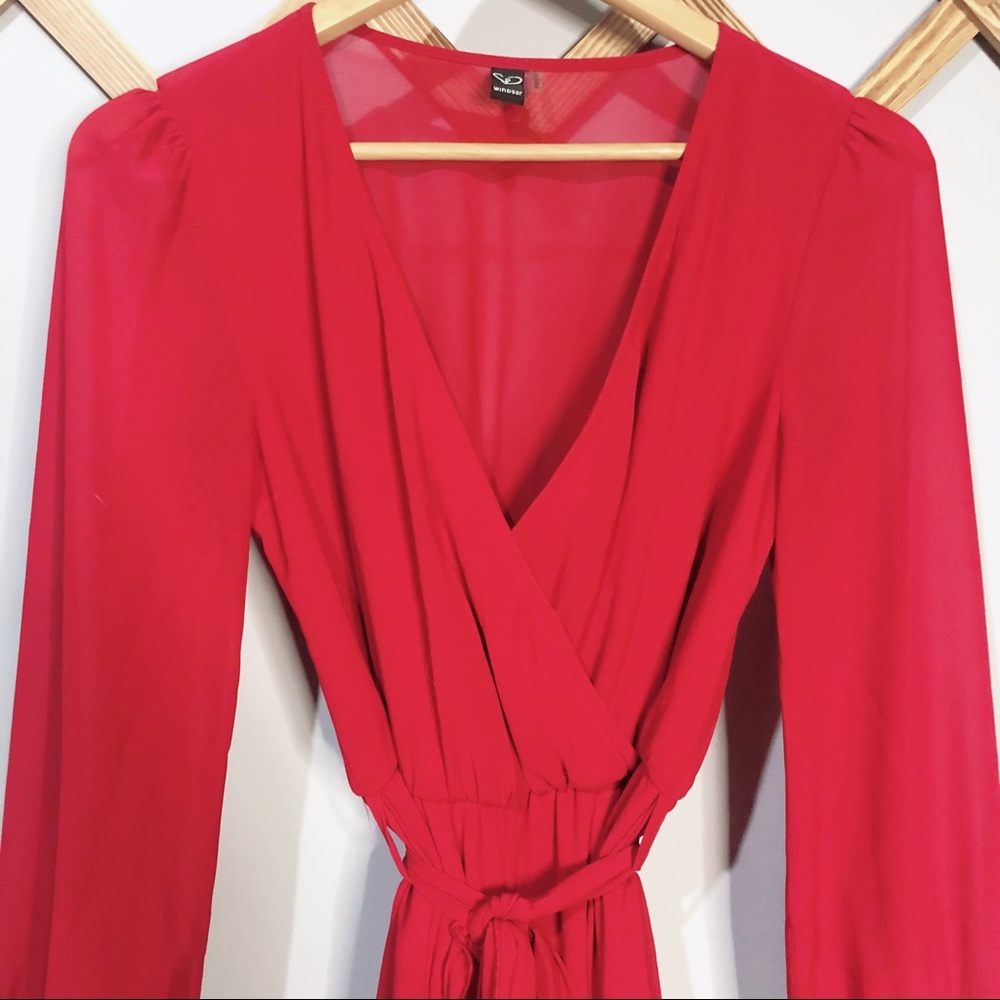 Red long sleeve v neck jumper